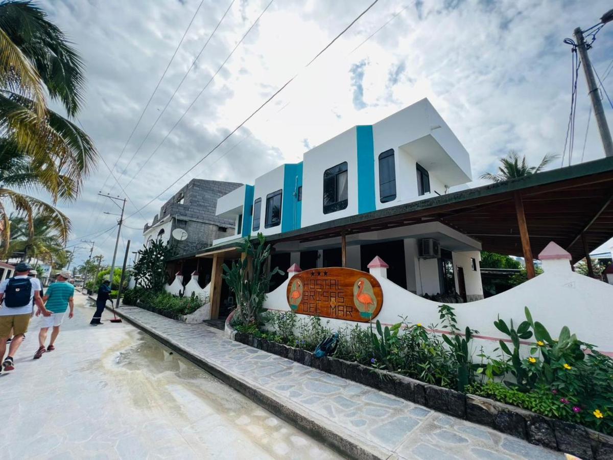 Hostal Brisas Del Mar Пуерто Виламил Екстериор снимка